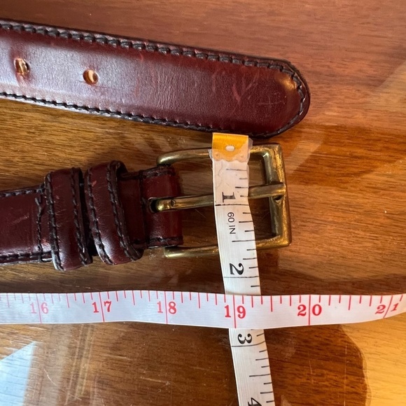 Classic Brown Leather Belt with Gold Buckle main image 7